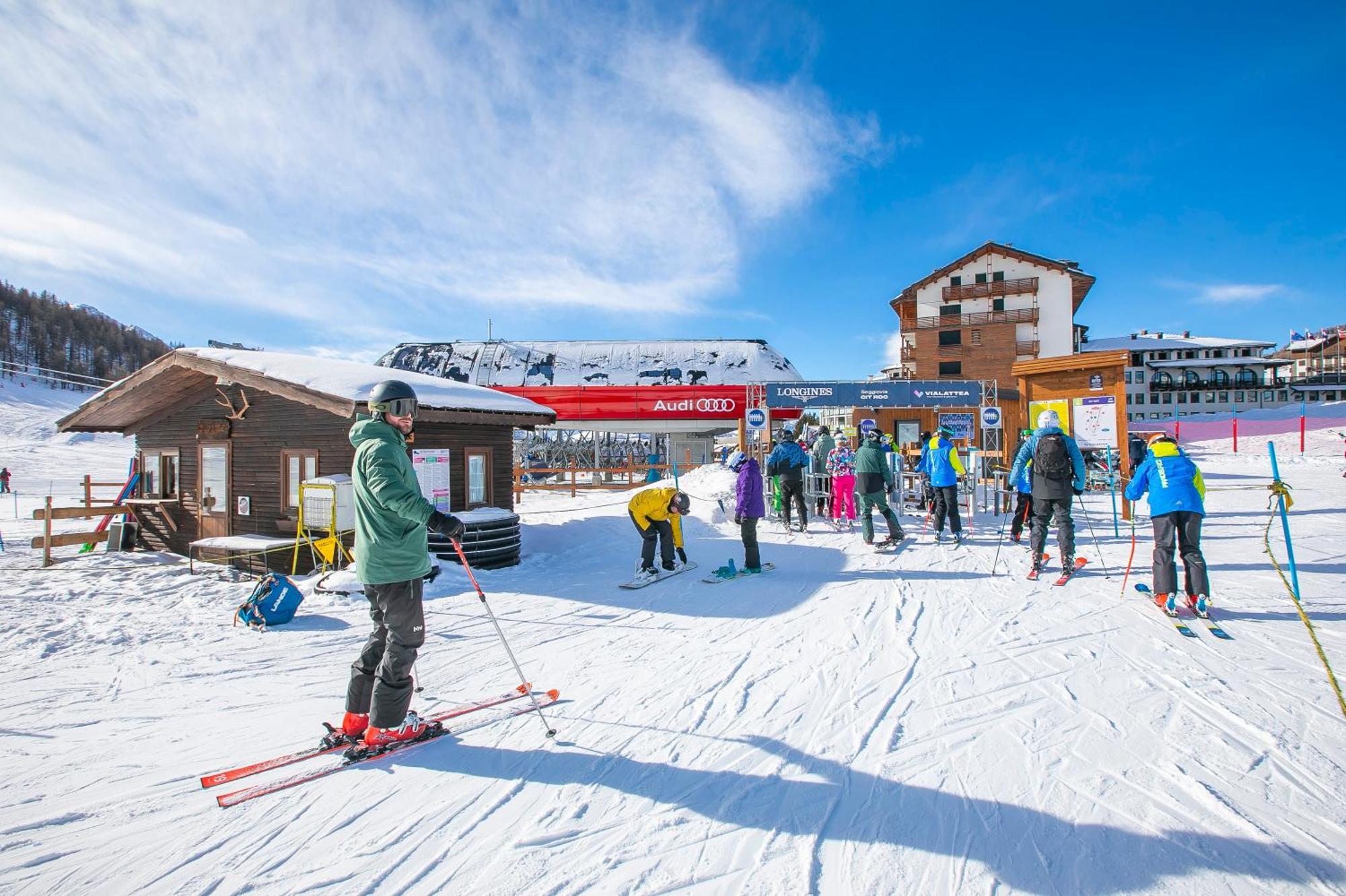 Appartamento La Marmotta Mountain Retreat - Happy Rentals Claviere Eksteriør bilde